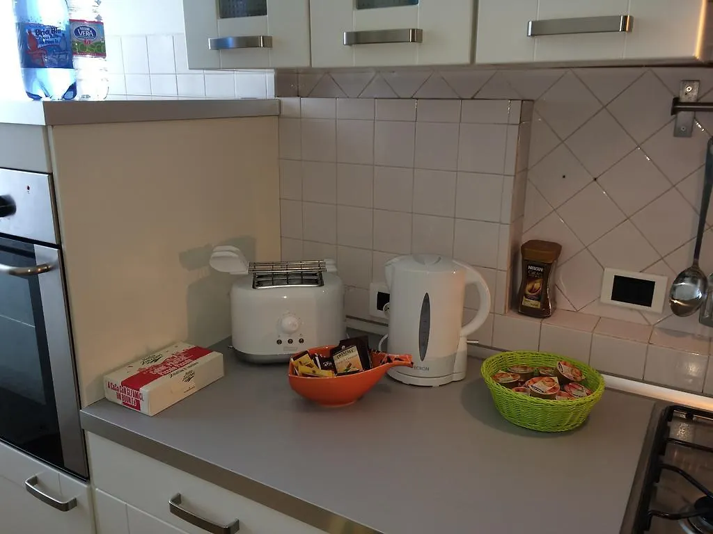 Da Carlo E Alice Apartment Bologna